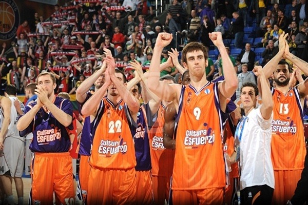 valencia-basket-celebrates-finals-khimki-2012