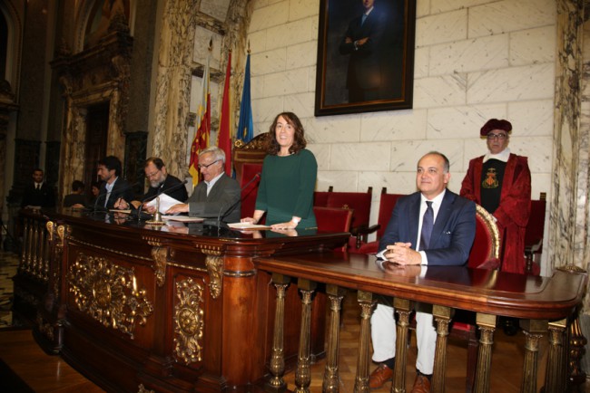 1020 Honores y distinciones