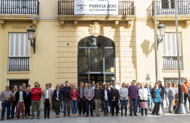 Minuto silencio violencia de género foto_Abulaila (3)