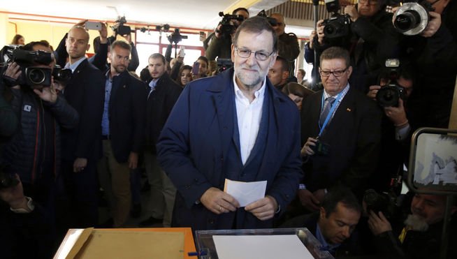 rajoy-votando