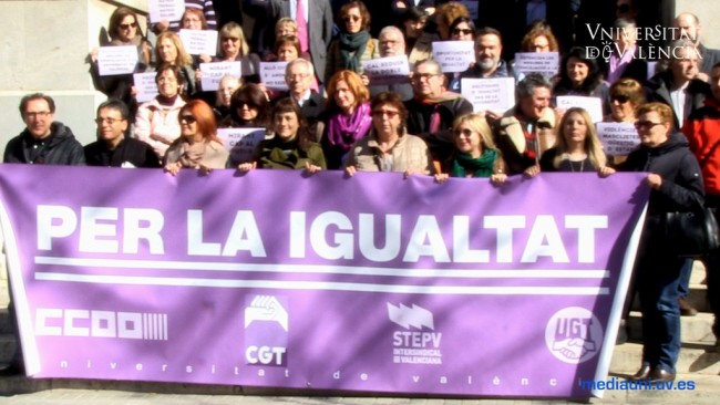 Acto del Día de la Mujer en la Universitat de València