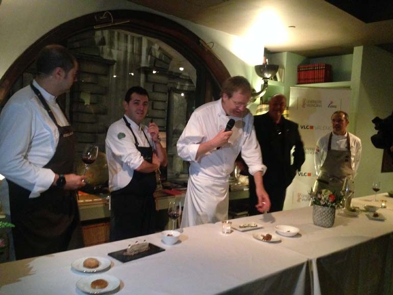 1020-sandra-londres-cooking-1