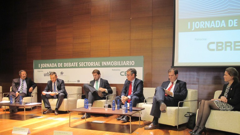 mesaredondasectorial1