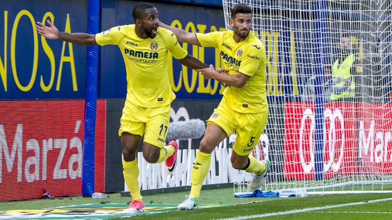 Bakambu celebra junto a Musacchio el 2-1 definitivo ante el Leganés.