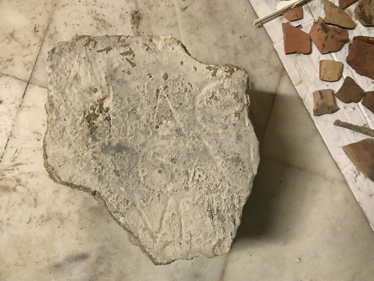 Inscripción romana encontradas en las excavaciones.
