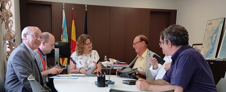 La consellera de Agricultura y Medio Ambiente ha recibido a los principales cargos de la Cámara de Contratistas de la Comunitat Valenciana