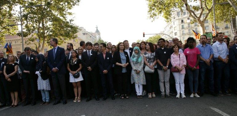 Ximo Puig, Mónica Oltra y Joan Ribó, en la manifestación de Barcelona