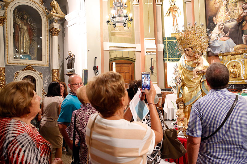 San Isidro celebra el 30 aniversario de su fiesta a la Mare de Déu