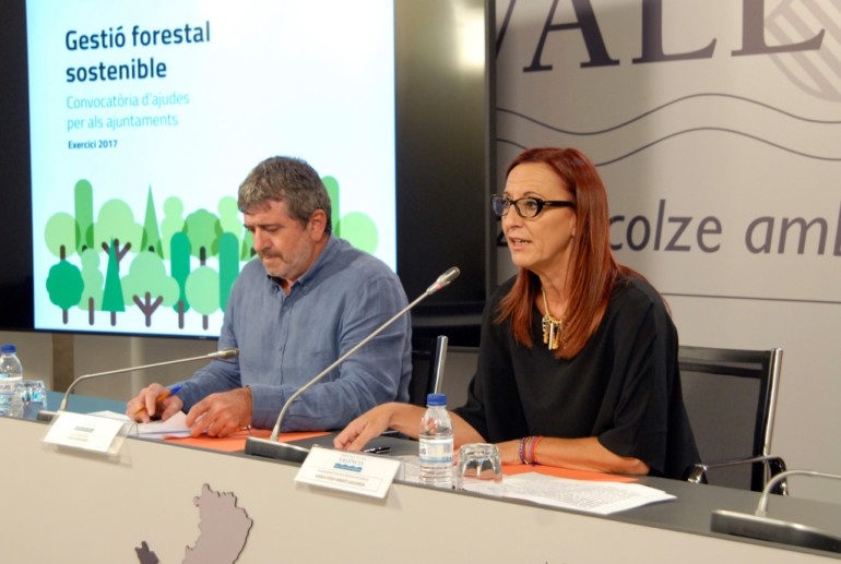 Maria Josep Amigó y Josep Bort durante la presentación de la campaña. Foto: M. Pazos