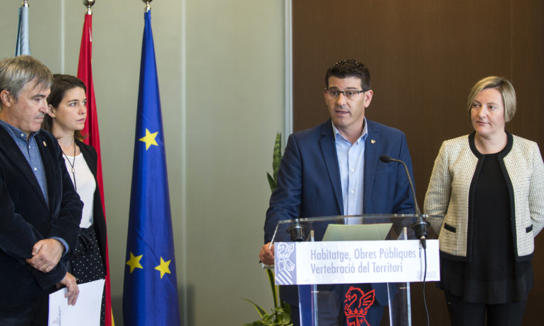 Jorge Rodríguez, durante su intervención en el acto protocolario de firma del convenio entre la Diputación de València y Conselleria