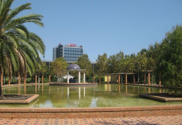 Parque de Orriols, uno de los jardines cerrados por el viento. Foto: Javier Furió