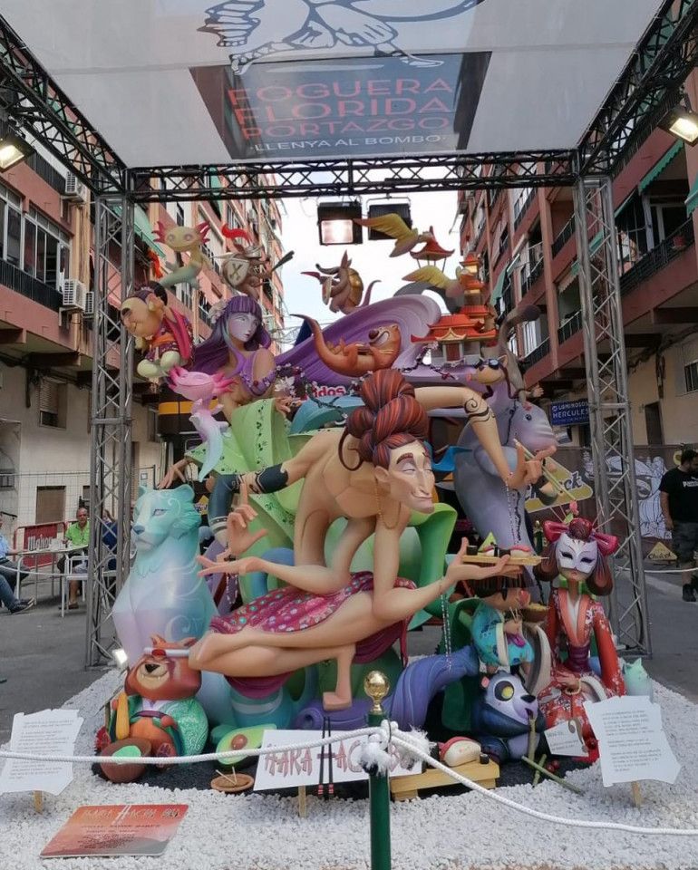 Hoguera florida primer premio infantil 2019