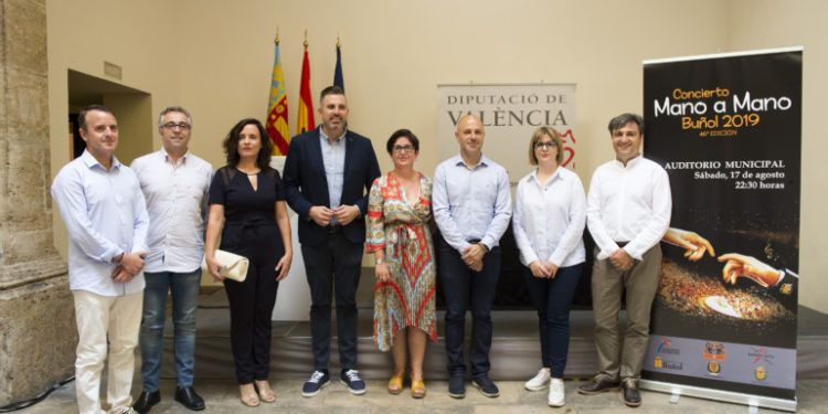 Buñol presentacion mano a mano