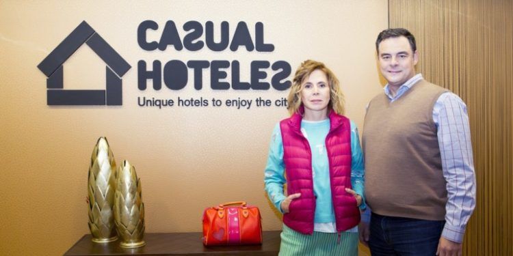 Casual Hoteles Agatha Ruiz de la Prada y Juan Carlos Sanjuán