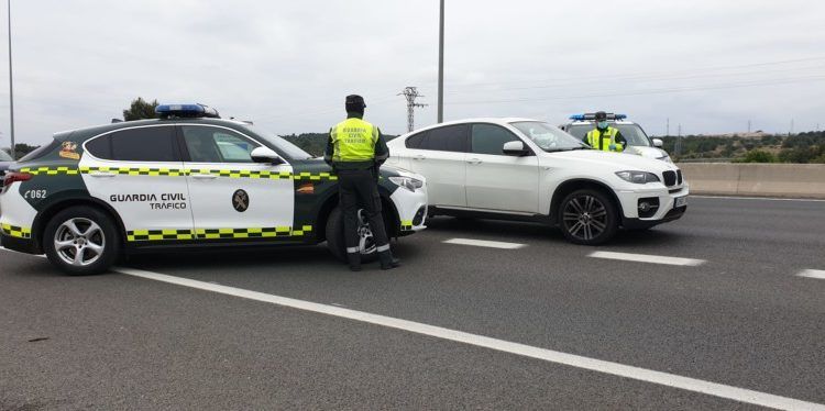 Control de desplazamientos de la Guardia Civil. Foto de archivo