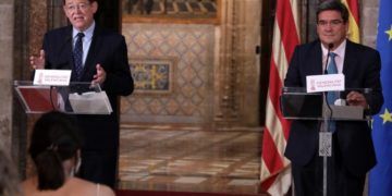 rueda de prensa Ximo Puig y ministro Escriva