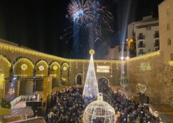 Encendido del alumbrado de Navidad en Peñíscola