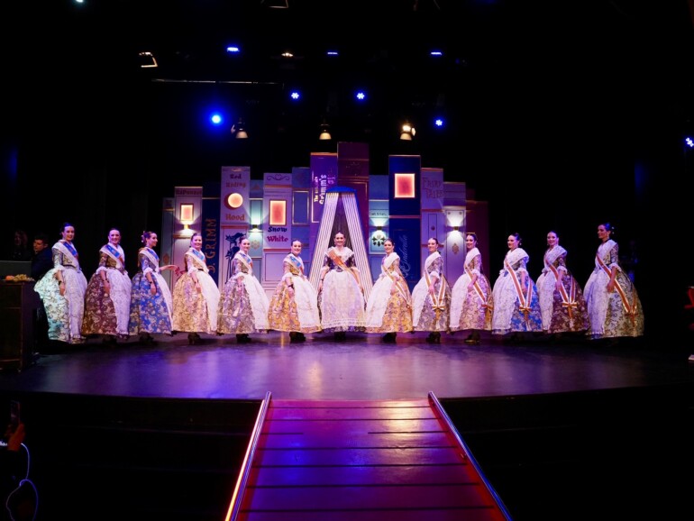 La Gala Juvenil de Junta Central Fallera reúne a 500 personas para reconocer la participación e implicación de los jóvenes falleros, el “presente y futuro” de la fiesta