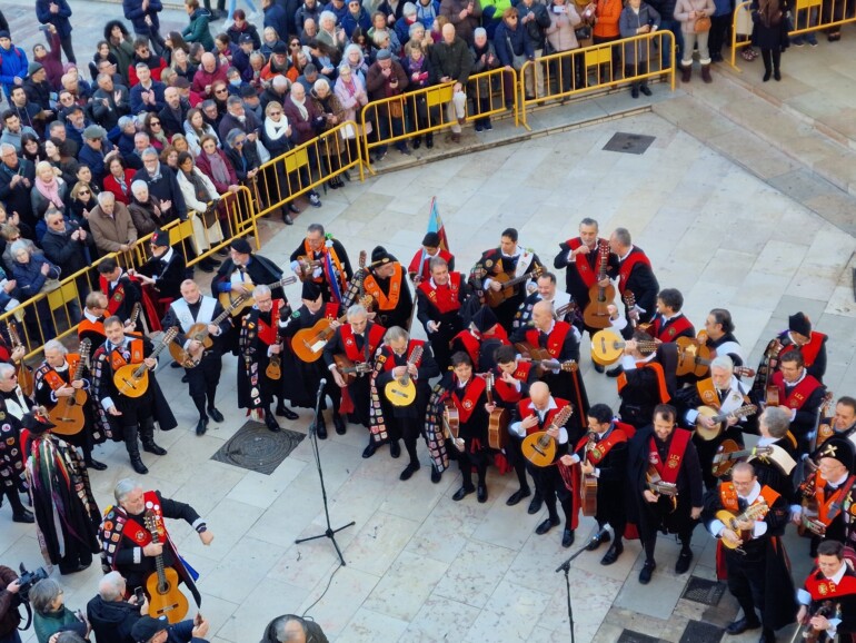 La Virgen de los Desamparados ha presidido el Tribunal de las Aguas