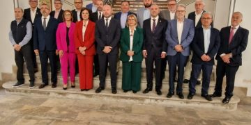 homenaje Diputacion alcaldes con mas de 20 años de gobierno