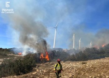 incendio de un aerogenerador en Barracas
