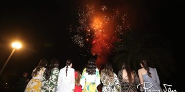 Homenaje al fuego de les Fogueres d'Alacant