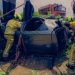 Vuelco de un coche en un bancal de Dénia