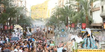 Coso Multicolor de las Fogueres 2023