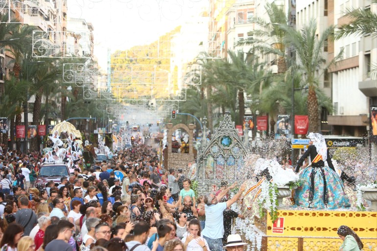 Coso Multicolor de las Fogueres 2023
