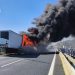 Incendio de un camión en la AP-7 a su paso por Alcalá de Xivert