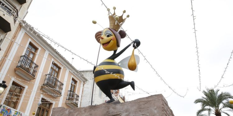 El Primer Corte de la Miel