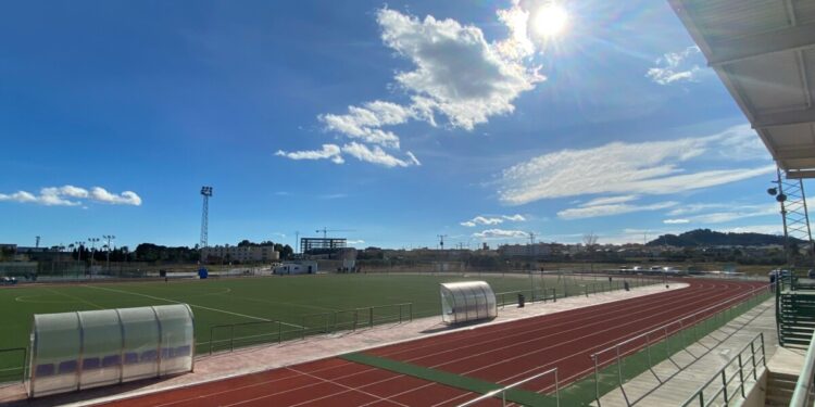 Pista de atletismo del polideportivo El Canó