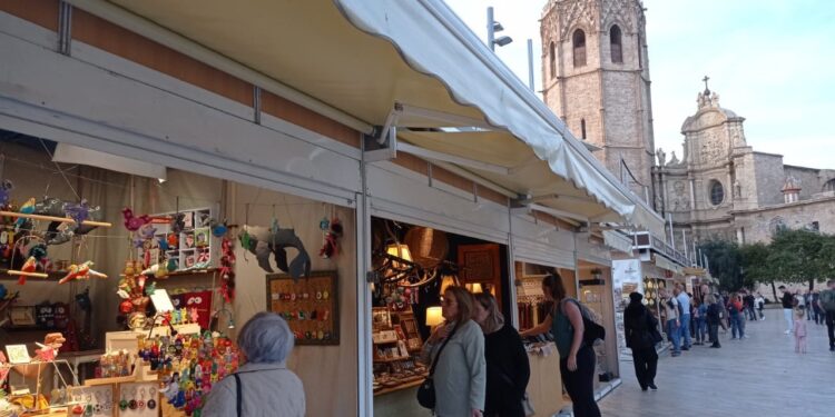 Mercadillo de la Plaza de la Reina