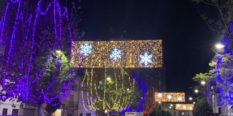 Encendido de luces de Navidad en Utiel