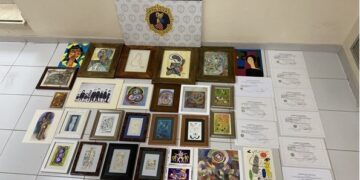 Pinturas falsas intervenidas por la Policía de la Generalitat