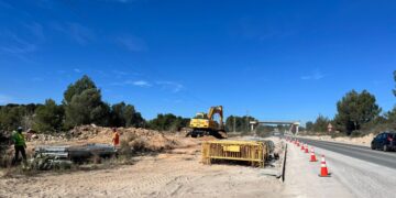 Obres carretera Manises Riba-roja