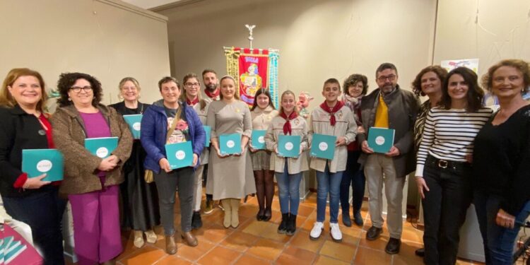 Presentació de llibrets innovadors de les Falles de Sueca