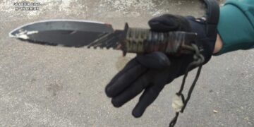 Cuchillo táctico