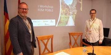 El diputado y el alcalde de Chulilla