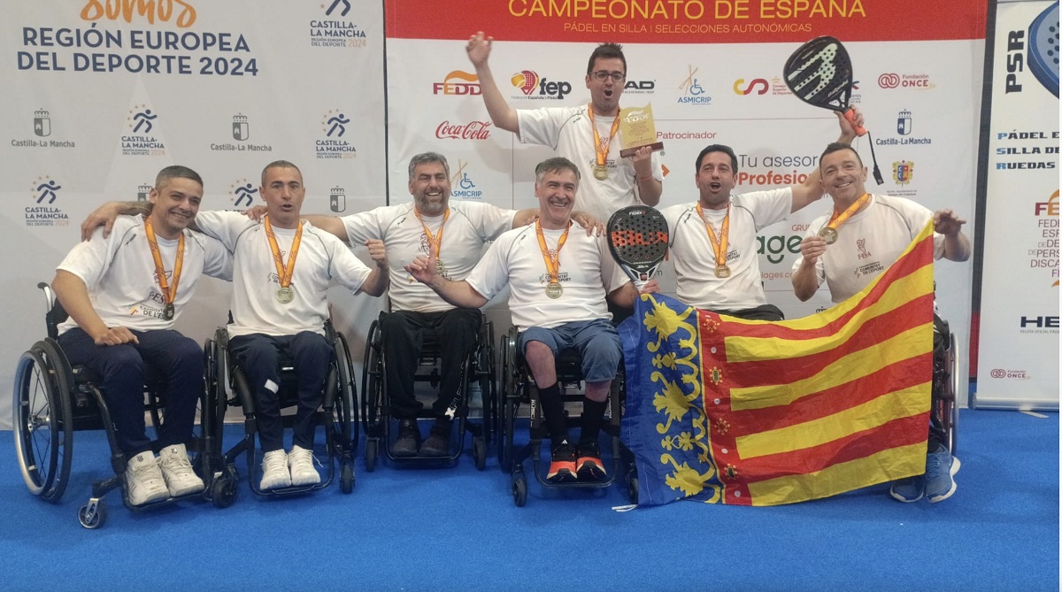 Equipo UPV IN de padel en silla de ruedas