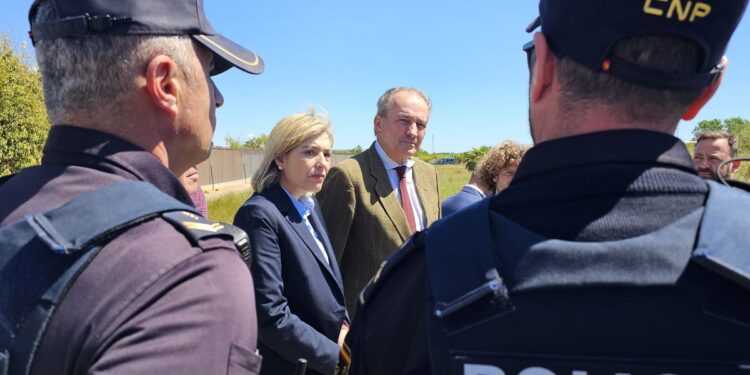 Núñez y Aguirre visitan Burriana para ver en directo cómo es la Operación Horta