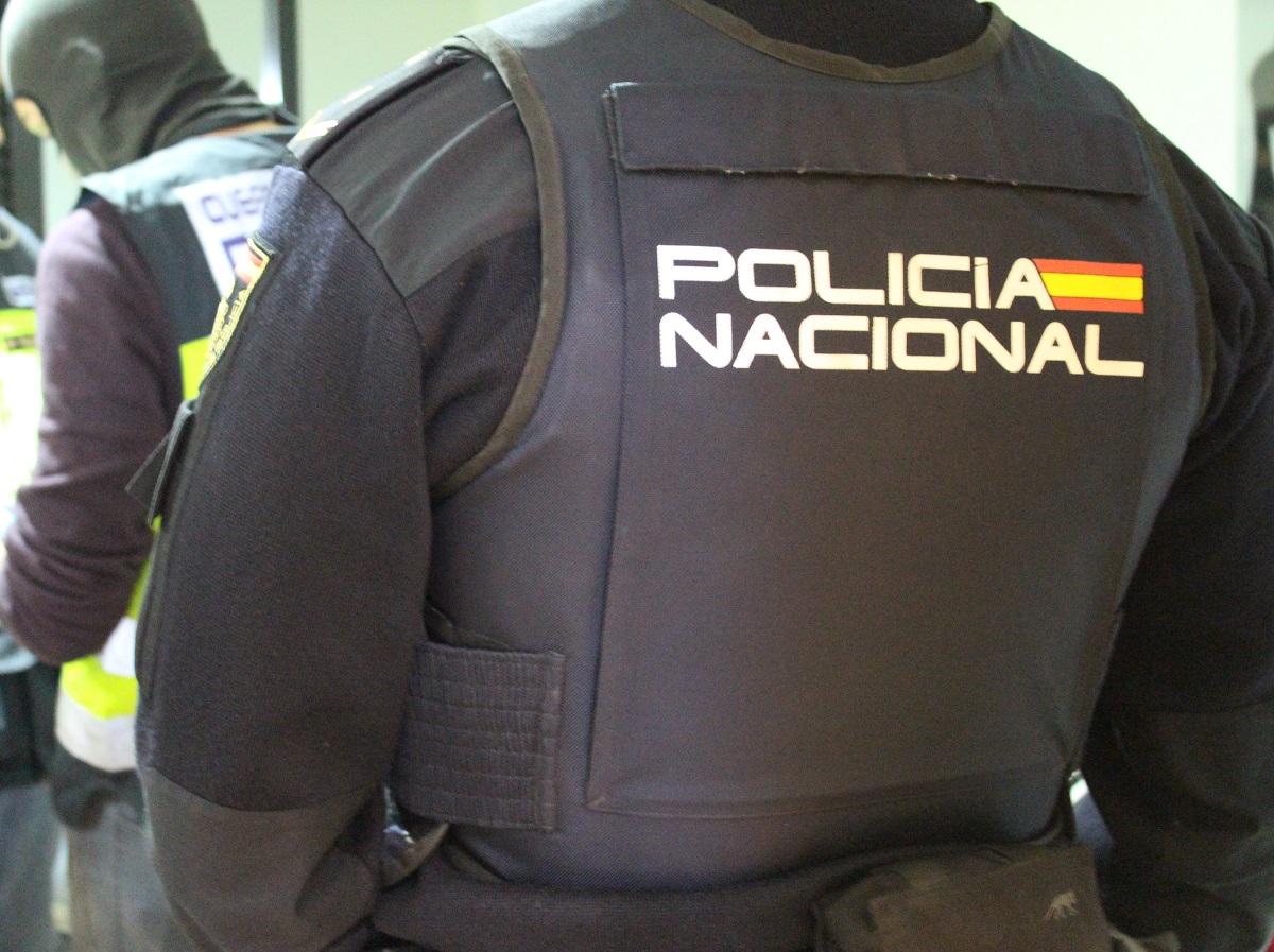 agente de la Policía Nacional