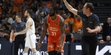 Valencia Basket apea al Real Madrid de lo más alto