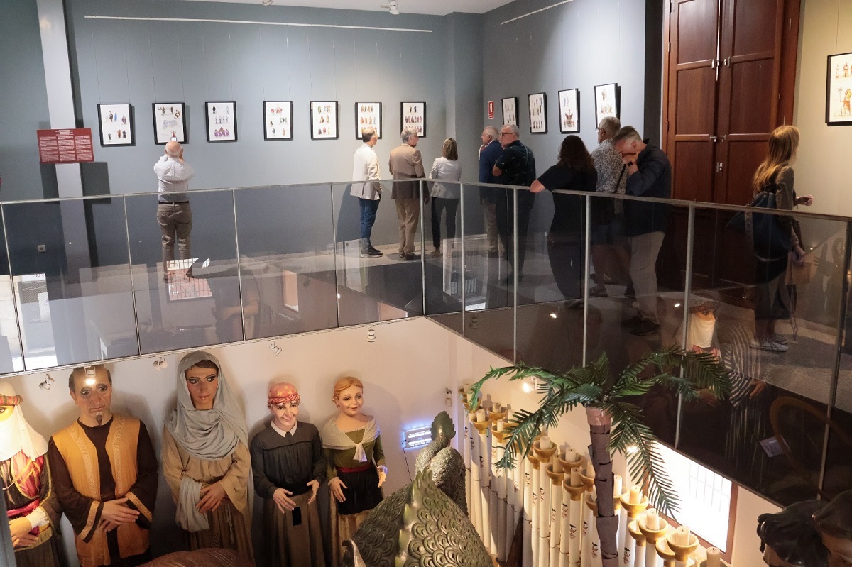 Exposición de personajes del Corpus de Pedro Molero