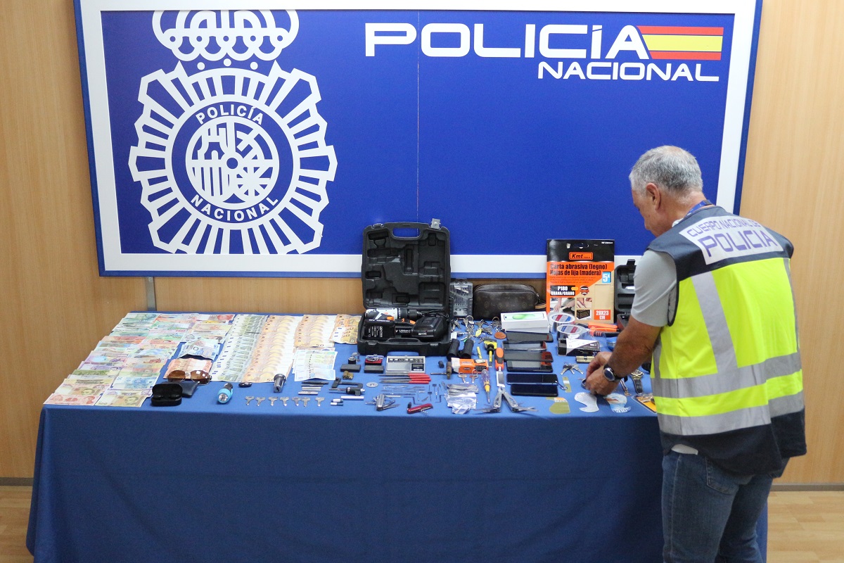 Objetos intervenidos tras la detención de la banda itinerantes de ladrones