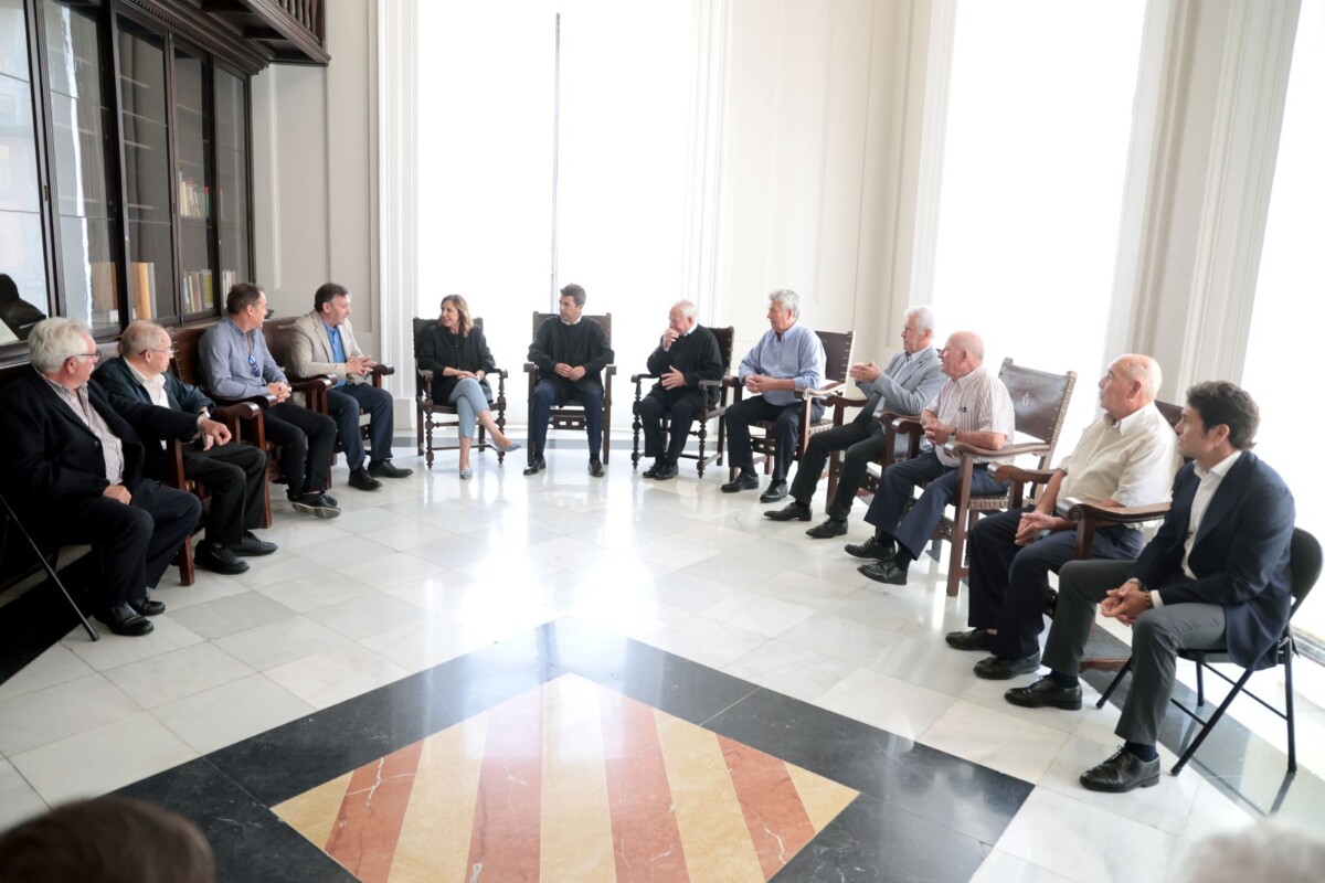 Blusa Tribunal de las Aguas Valencia