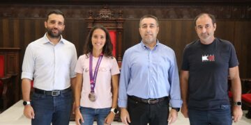 Sagunto recibe a Laura Méndez, bronce en el Europeo de atletismo