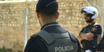 Policía Local Valencia cauce río Turia