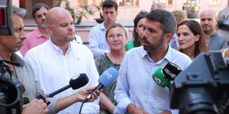 Carlos Mazón anuncia la creación de un gran campus interuniversitario provincial de la Salud