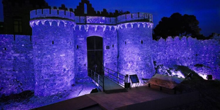 Iluminación del Castillo de Onda